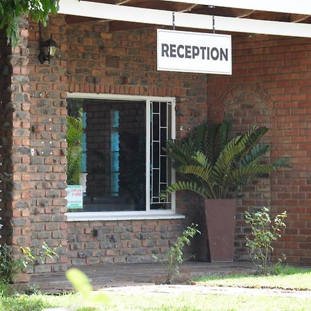 Casa Leitao Lodge Phalaborwa Exterior foto